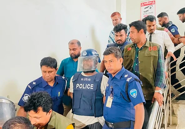 ধর্ষণ ও গর্ভপাত মামলায় শিবির নেতা জিসানের দুই দিনের রিমান্ড