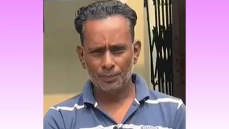 নারীর গোসলের ছবি ছড়িয়ে দেওয়ার অভিযোগে প্রতিবেশী গ্রেপ্তার