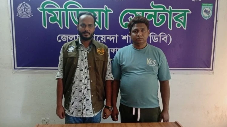 নীলফামারীতে ভিসা প্রতারক কুরবান গ্রেপ্তার