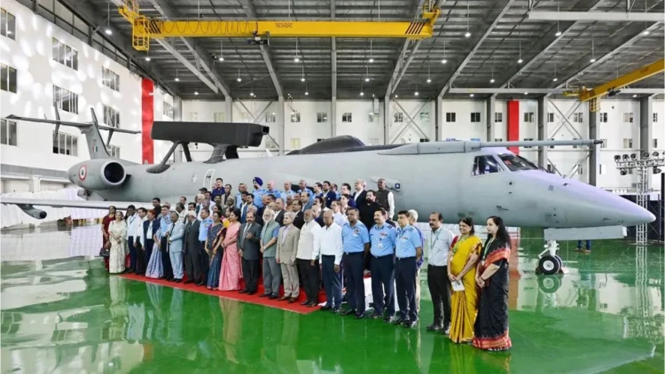 ভারতের প্রতিরক্ষা বহরে যুক্ত হলো নজরদারি যুদ্ধবিমান ‘নেত্র’