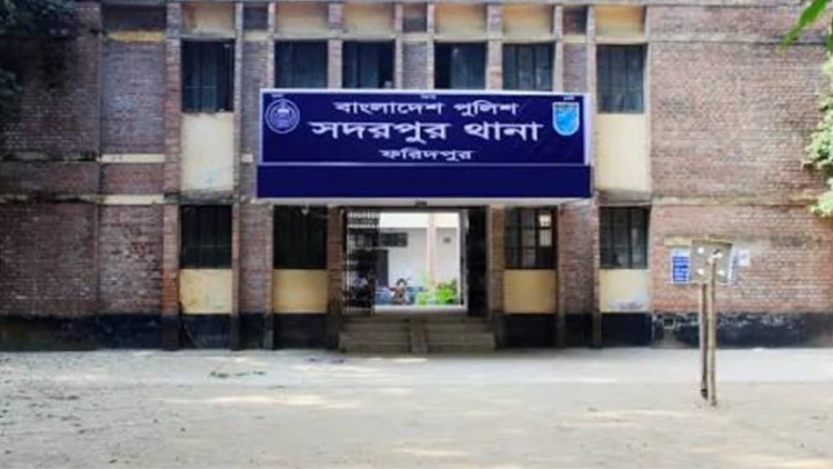 ফরিদপুরের সদরপুরে একই দিনে দুই নারীর ঝুলন্ত মরদেহ উদ্ধার