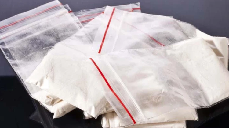 গোদাগাড়ীতে ১ কেজি ৪০ গ্রাম হেরোইন উদ্ধার করল র‍্যাব-৫
