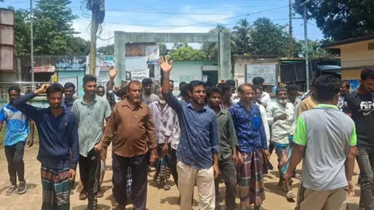 রাজনগরে বন্যায় ক্ষতিগ্রস্ত কৃষকদের তালিকা তৈরিতে অনিয়মের অভিযোগ