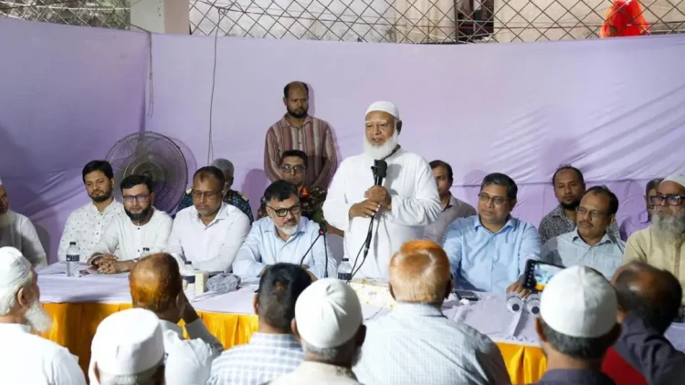 এলাকার সমস্যা সমাধানে এক মঞ্চে সরকারি দল ও বিরোধী দলীয় নেতা