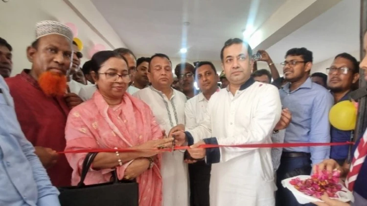 ফুলবাড়িয়ায় প্রশাসনিক ভবন উদ্বোধন করলেন তথ্য প্রতিমন্ত্রী