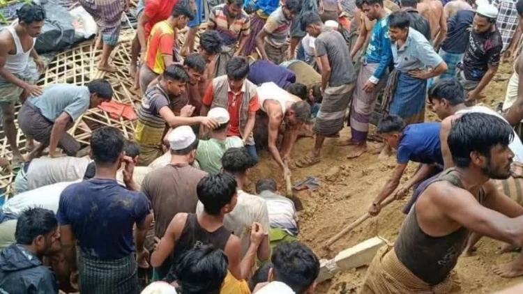 রোহিঙ্গা ক্যাম্পে পাহাড় ধসে মাদ্রাসার ৫ ছাত্রী নিহত