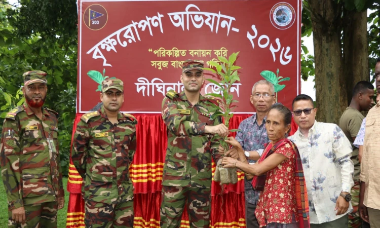দীঘিনালা জোনের উদ্যোগে ২৬ হাজার গাছের চারা বিতরণ
