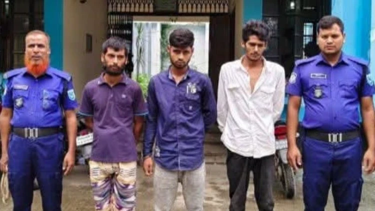আটোয়ারীতে ভ্রাম্যমাণ আদালতে ৩ মাদক কারবারির দণ্ড