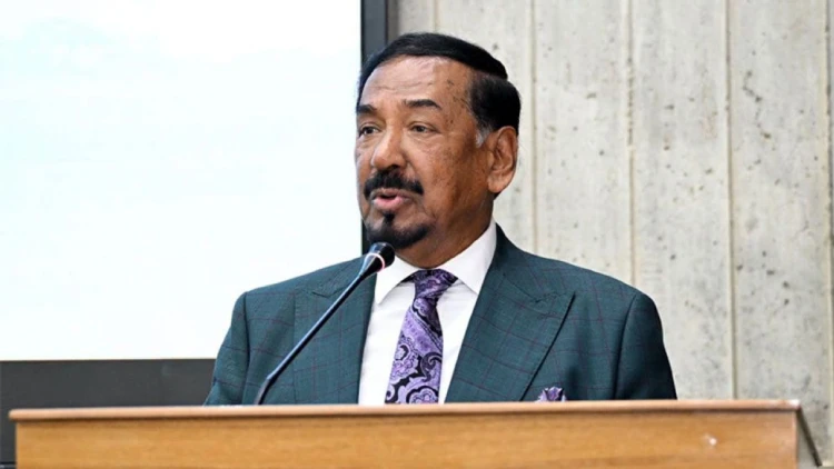 রাষ্ট্রপতির পদত্যাগ গুঞ্জনের মধ্যে স্পিকারের জরুরি সংবাদ সম্মেলন