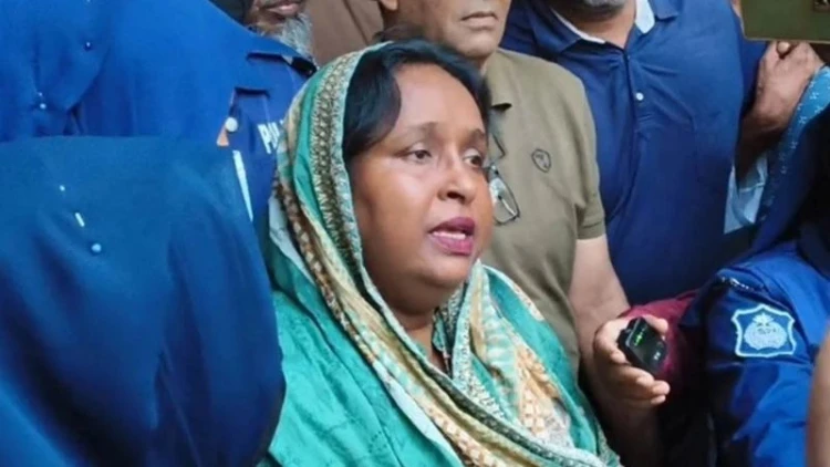 আদালতে হাজিরা দিলেন সাবেক মেয়র আইভী