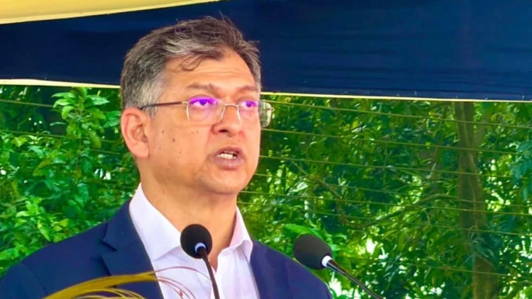 পুলিশ কোনো দল বা গোষ্ঠীর লাঠিয়াল বাহিনী নয়: স্বরাষ্ট্রমন্ত্রী সালাহউদ্দিন আহমদ