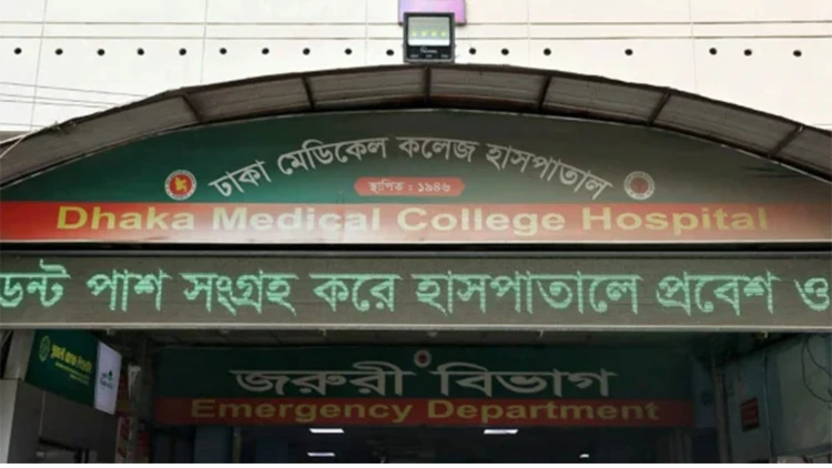 পুলিশের আগমন দেখে ৮ তলার কার্নিশে লুকানোর চেষ্টা: গাসিক কর্মকর্তার করুণ মৃত্যু