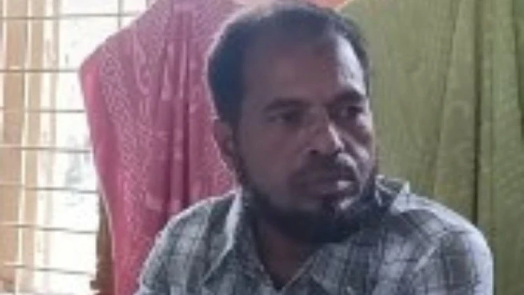 কালিহাতীতে ভারপ্রাপ্ত প্রধান শিক্ষকের বিরুদ্ধে দুর্নীতির অভিযোগ