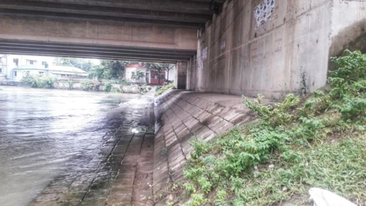 কড্ডা ব্রিজের নিচে মাদকের অভয়ারণ্য