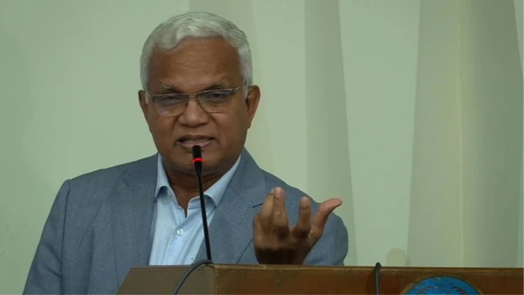 ফ্যামিলি কার্ড নারীদের স্বাবলম্বিতা বাড়াতে বড় ভূমিকা রাখবে: ডা. জাহিদ হোসেন
