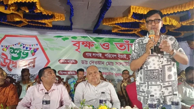 সাভার প্রেসক্লাবের উদ্যোগে মাসব্যাপী ‘বৃক্ষ ও তাঁত মেলা’র উদ্বোধন