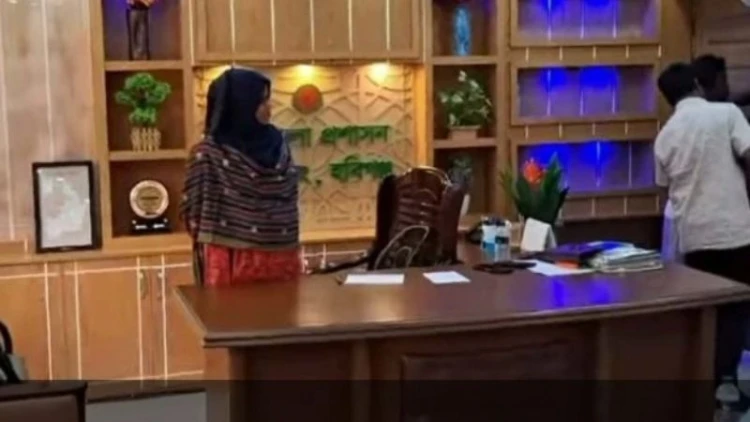 বানিয়াচংয়ে নিয়োগে অনিয়মের অভিযোগে বিক্ষোভ, ইউএনও লাঞ্ছিত