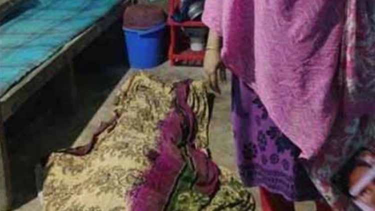 নোয়াখালীতে গৃহবধূ খুন, ছেলে আটক