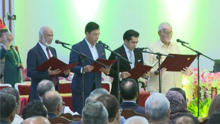 তারেক রহমানের মন্ত্রিসভায় নতুন ৪ মন্ত্রী ও ২ প্রতিমন্ত্রীর শপথ