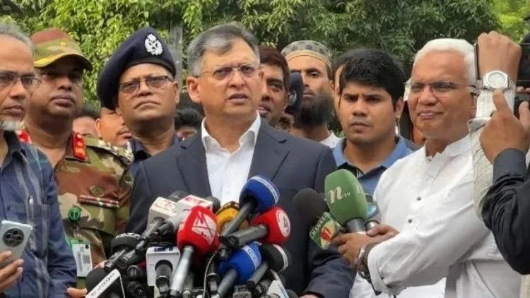 চাঁদাবাজদের সঙ্গে জড়িত পুলিশ সদস্যদেরও তালিকা হচ্ছে: স্বরাষ্ট্রমন্ত্রী