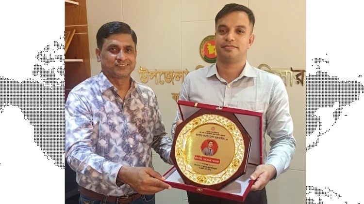 সাংবাদিকদের ভালোবাসায় সিক্ত বিদায়ী কালকিনি ইউএনও সাইফ উল আরেফীন