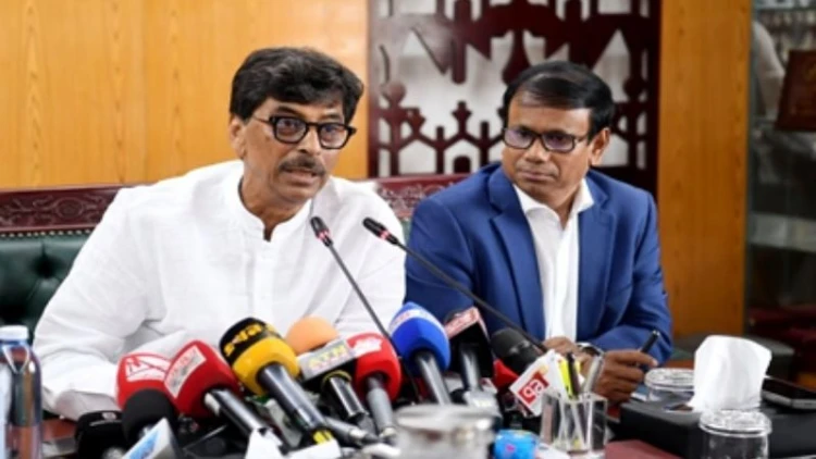 কৃষি উন্নয়নের নতুন অভিযাত্রায় সচিব মোঃ সেলিম খান