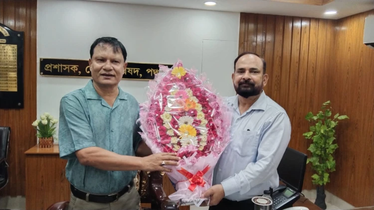 পঞ্চগড় জেলা পরিষদে প্রশাসক হিসেবে যোগদান করলেন এম এ মজিদ