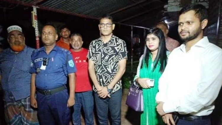 দিনাজপুরে অবৈধ সার জব্দ: ৪ ডিলারকে জরিমানা, গুদাম সিলগালা
