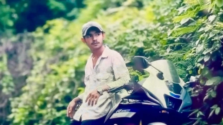 অপ্রতিম হত্যার ঘটনায় তুহিন নামে একজন আটক