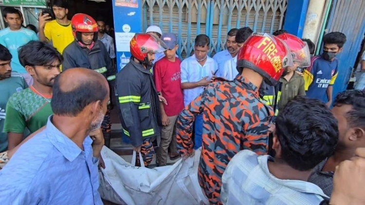 কিশোরগঞ্জে বিদ্যুৎস্পৃষ্টে দুই নির্মাণশ্রমিকের মৃত্যু