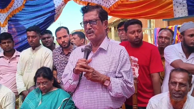 লিখিত পরীক্ষায় পাস করলেই অ্যাডমিট কার্ড নিয়ে আসার আহ্বান এমপি ফজলুরের