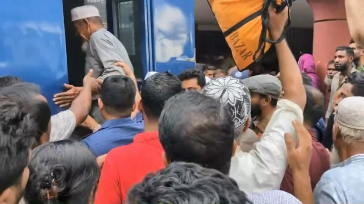 শেরপুরে ১৪ কোটি টাকার সার কালোবাজারির মামলায় ১০ ডিলারসহ ১৫ জন কারাগারে