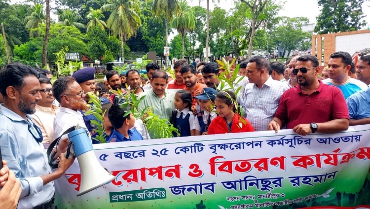 ভয় দেখিয়ে ও অরাজকতা করে আওয়ামী লীগ আর দেশে প্রতিষ্ঠিত হতে পারবে না: এমপি খোকন তালুকদার