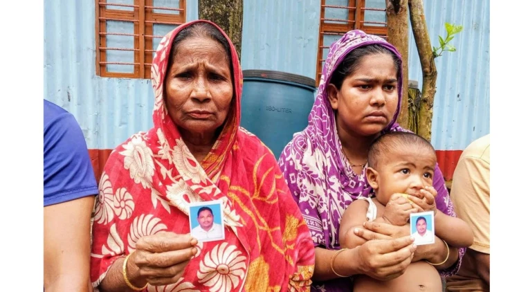 ইতালির স্বপ্নে লিবিয়ায় নিখোঁজ মাদারীপুরের সাইদুল: ৩৯ লাখ টাকা খুইয়ে নিঃস্ব পরিবার