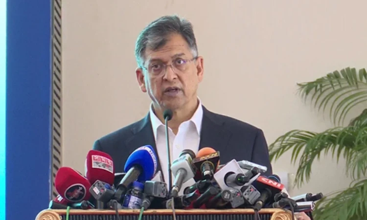 ফ্যাসিবাদীদের সঙ্গে যোগাযোগ রাখলে রাষ্ট্রদ্রোহ মামলা: পুলিশকে হুঁশিয়ারি স্বরাষ্ট্রমন্ত্রীর