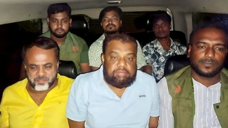 বগুড়ায় নিষিদ্ধ স্বেচ্ছাসেবক লীগ নেতাসহ ৪ জন গ্রেপ্তার
