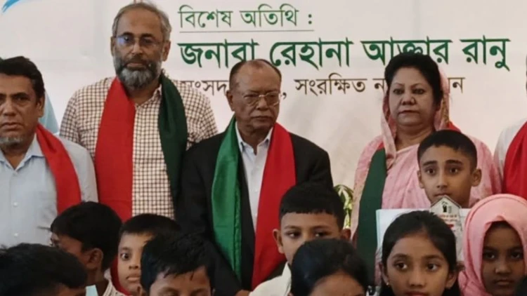 যুগের চাহিদার সাথে শিক্ষার্থীদের পরিবর্তন হতে হবে: পরিবেশ মন্ত্রী