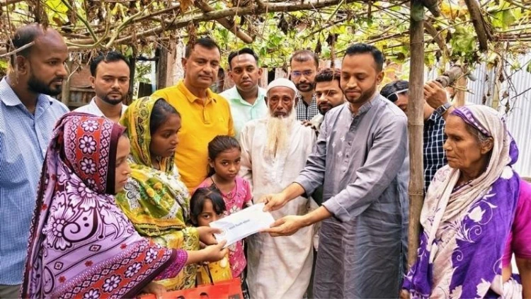 এতিম ৫ কন্যার পাশে দাঁড়ালেন প্রধানমন্ত্রী তারেক রহমান