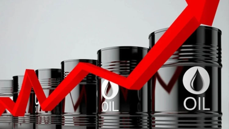 বিশ্ববাজারে জ্বালানি তেলের রেকর্ড দরবৃদ্ধি