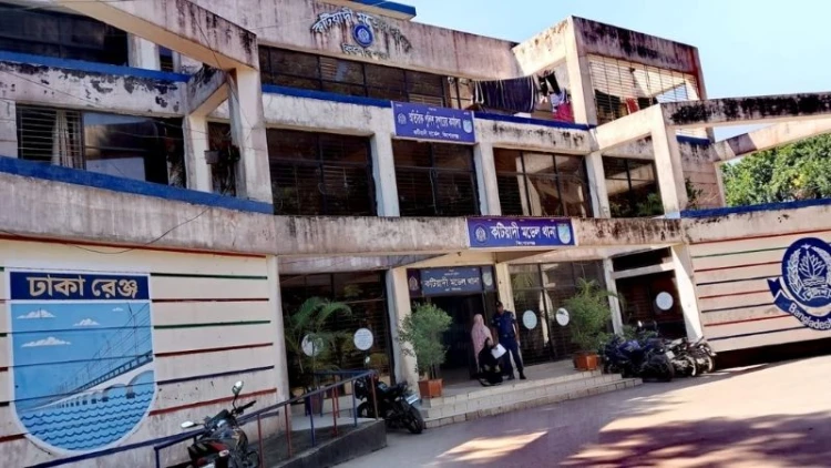 কটিয়াদীতে মনা পাগলার মেলায় পুলিশের অভিযান, ৪ জনের কারাদণ্ড