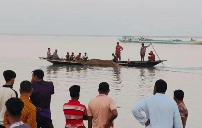 যমুনা নদীতে গোসলে নেমে নিখোঁজ বিশ্ববিদ্যালয় ছাত্রের লাশ উদ্ধার